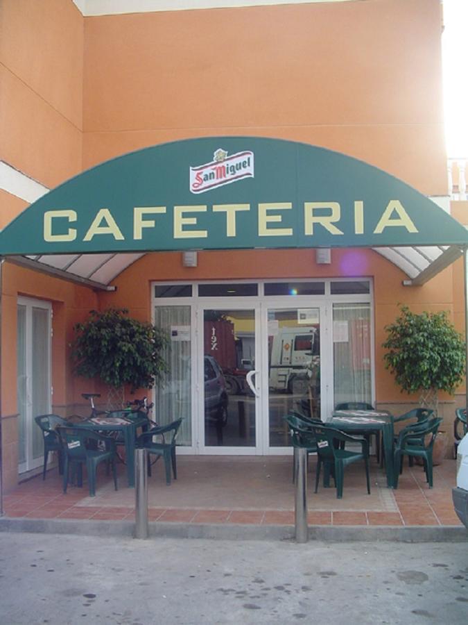 Hostal Vimar La Llosa Exteriér fotografie